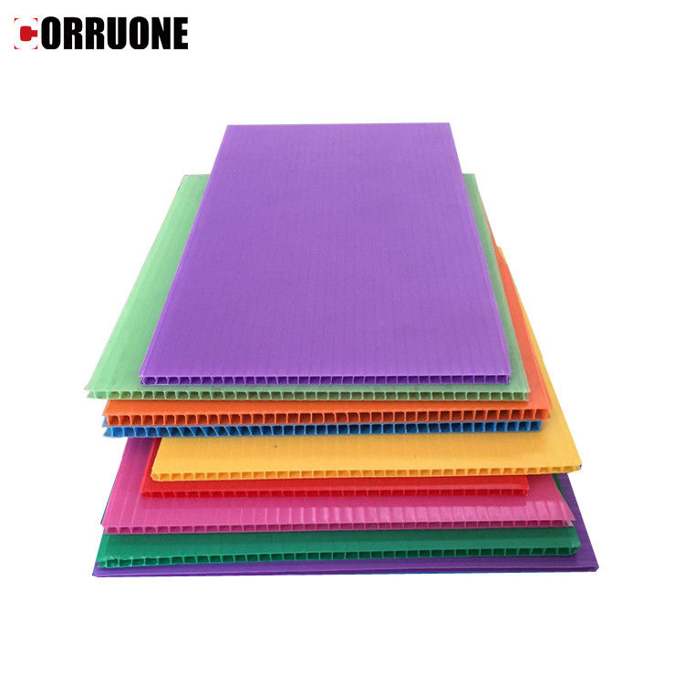 4x8 5mm Corflute Sheets جوفاء Corflute ورقة حماية أخضر أسود